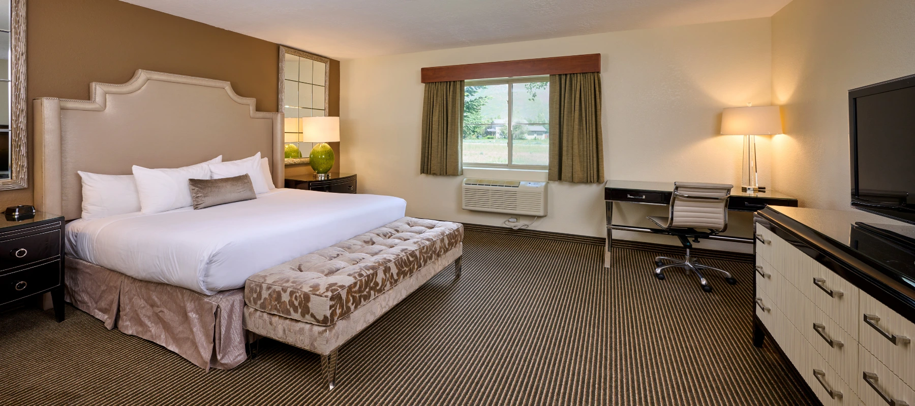 Room at Mountain Valley Lodge in Hailey, ID